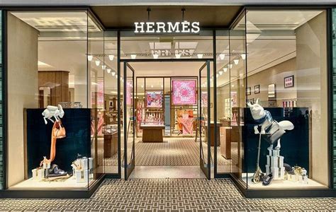 Hermes international net worth